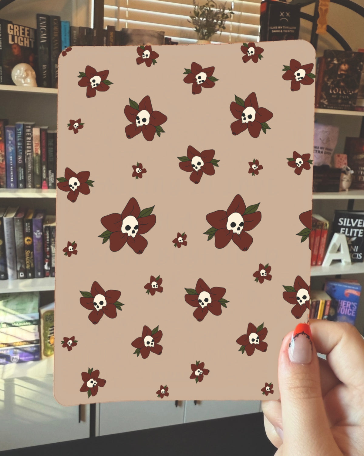 Skullflower Kindle Insert